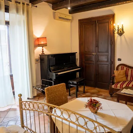 Residenza L'Antico Borgo Hotel Filadelfia Exterior photo