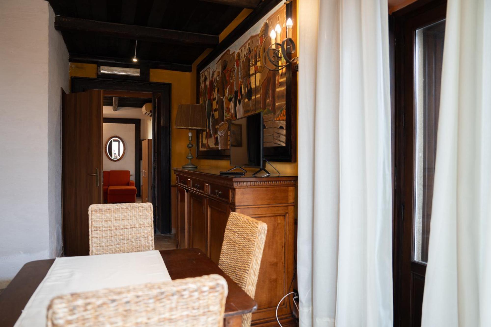 Residenza L'antico Borgo Hotel 4*