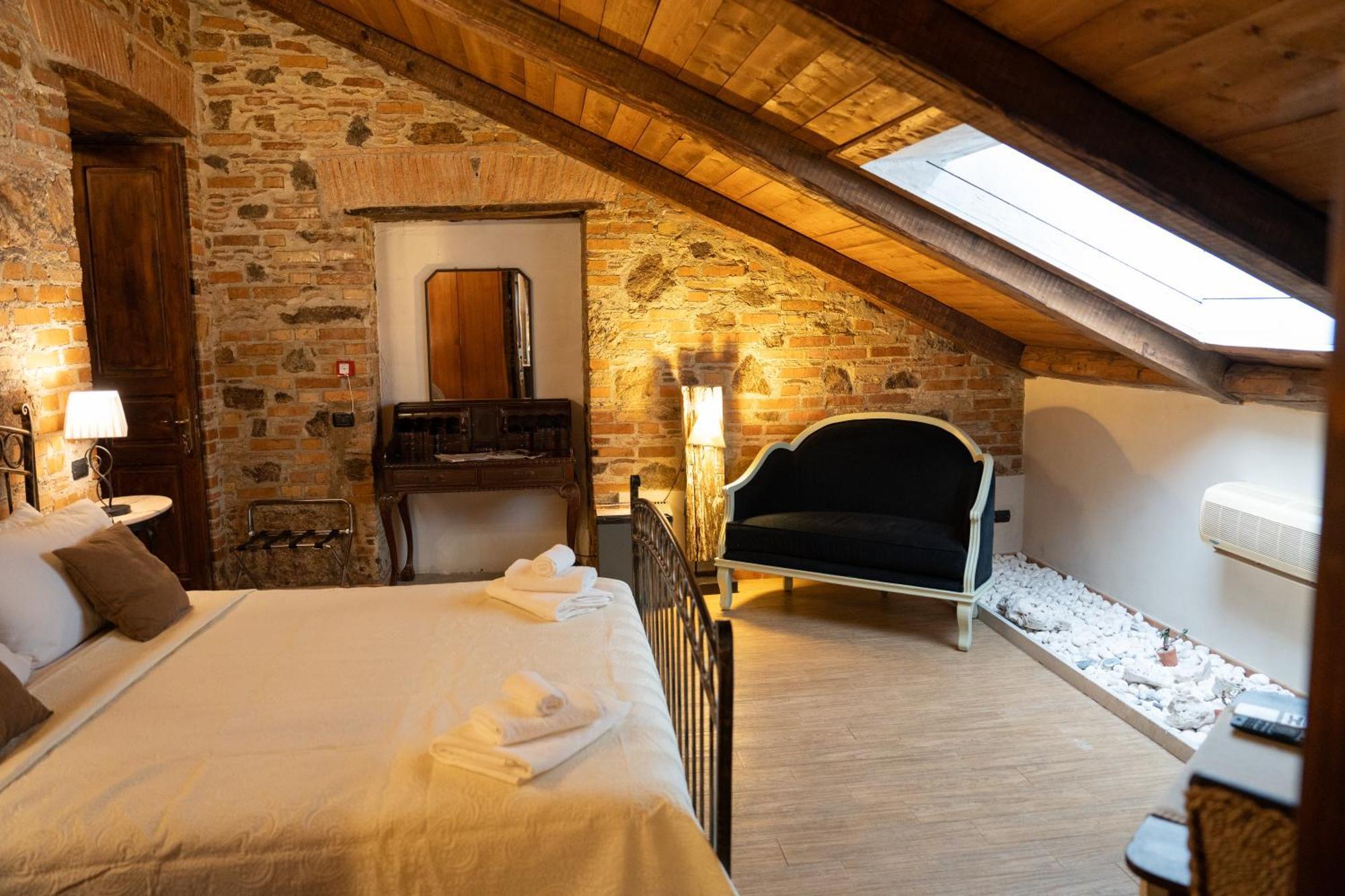 Residenza L'antico Borgo 4*